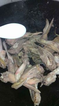 酸辣鸭头