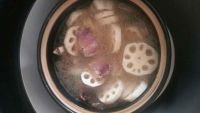 腊味莲藕煲