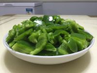 五花肉炒柿子椒