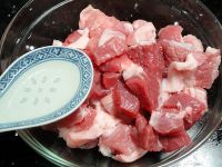 姜末香油汁肉