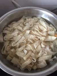 凉拌豆皮
