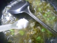 雪菜蚕豆排骨汤