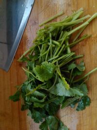 香菜炒鸡心