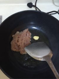 小辣椒炒肉