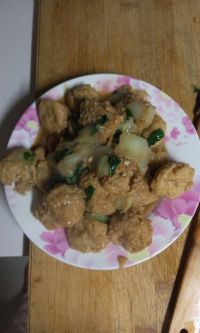奶白菜烧丸子