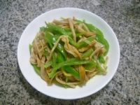 青椒炒黄花菜