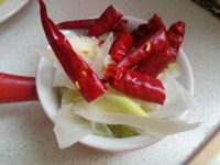 芹菜尖椒炒肉丝