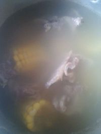 玉米骨头汤