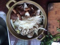 砂锅清炖娃娃菜杂菇汤