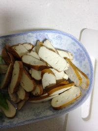 芹菜香干