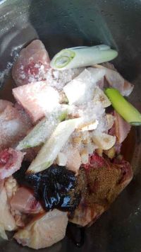 黄焖鸡腿