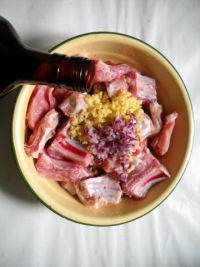 花菇炖排骨
