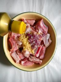花菇炖排骨
