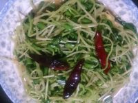 清炒豌豆苗
