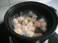 虾肉菠菜丸子汤