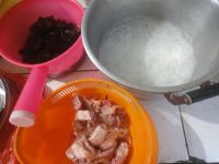 南粉炒鸡肉木耳