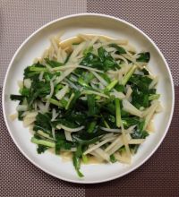 土豆炒韭菜