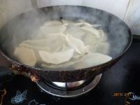 荠菜猪肉饺子