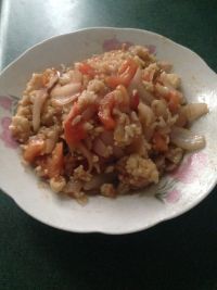 西红柿洋葱炒饭