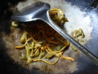 虫草菇榨菜豆腐汤