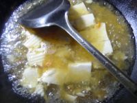 虫草菇榨菜豆腐汤