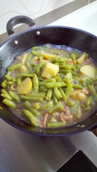 土豆芸豆烧肉片