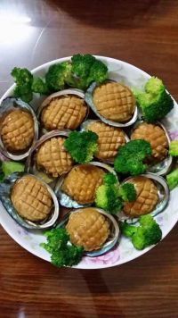 焖鲍鱼