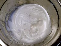 梅花奶油霜蛋糕
