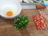 鸡蛋火腿炒米饭