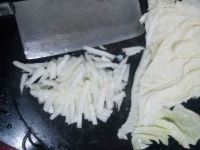 白菜虾米蛋煮饭