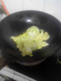 白菜炒丸子
