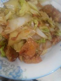 白菜炒丸子