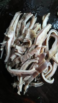 杏鲍菇炒猪肚