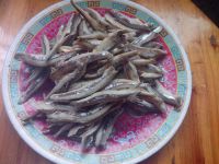 香辣小鱼干