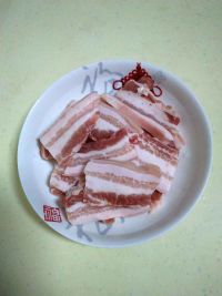 土豆粉蒸肉