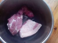 芹菜瘦肉包子