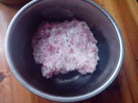 芹菜瘦肉包子