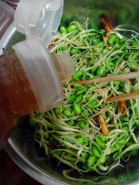 凉拌绿豆芽