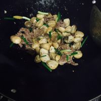 草菇炒牛肉