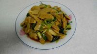 大蒜炒素面筋