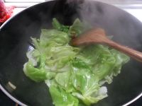 炝炒圆白菜