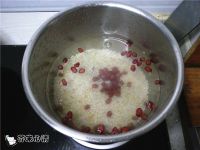 花生红豆玉米粥