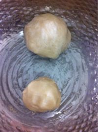 蛋黄酥