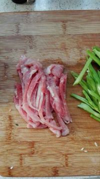 肉丝青椒炒芸豆