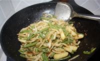 豆角炒饼