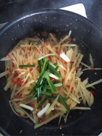 剁椒土豆丝