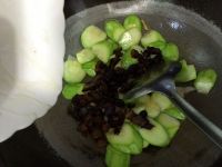 云南小瓜炒腊肉
