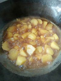 红烧土豆块