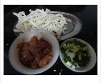 海鲜菇炒肉片