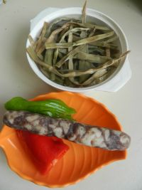 笋干炒腊肠